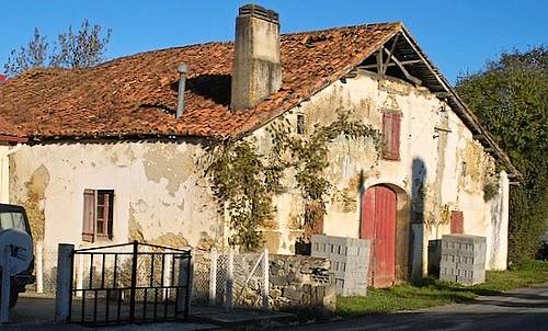 Le Burrou (ferme de la RD 256)